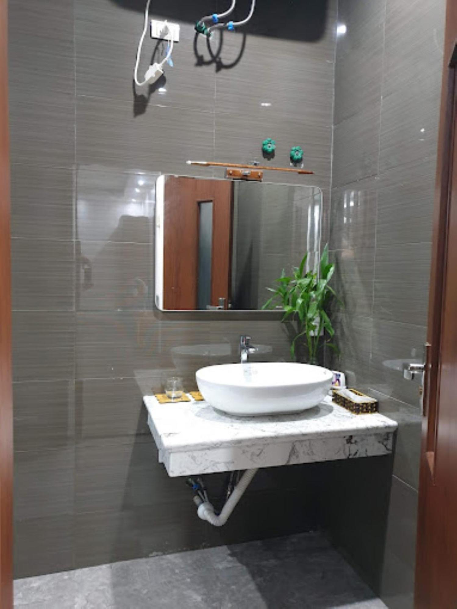 Hoang Lien Hotel Lai Châu Extérieur photo